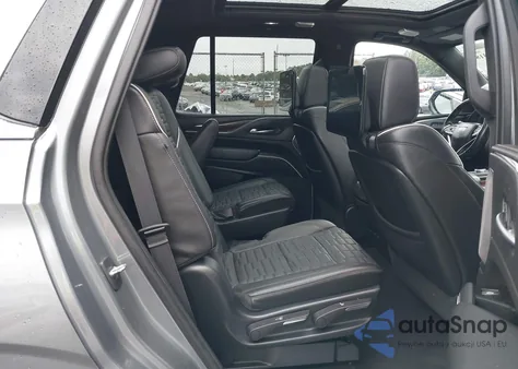 2021 Cadillac Escalade 2Wd Premium Luxury Platinum z USA, uszkodzony, nr VIN 1GYS3DKLXMR388297